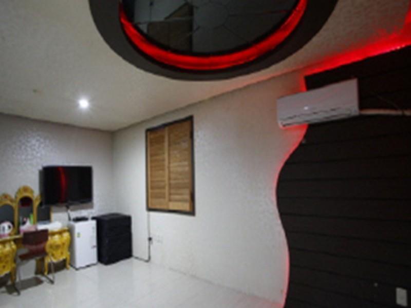 בוסאן Hotel Queen מראה חיצוני תמונה