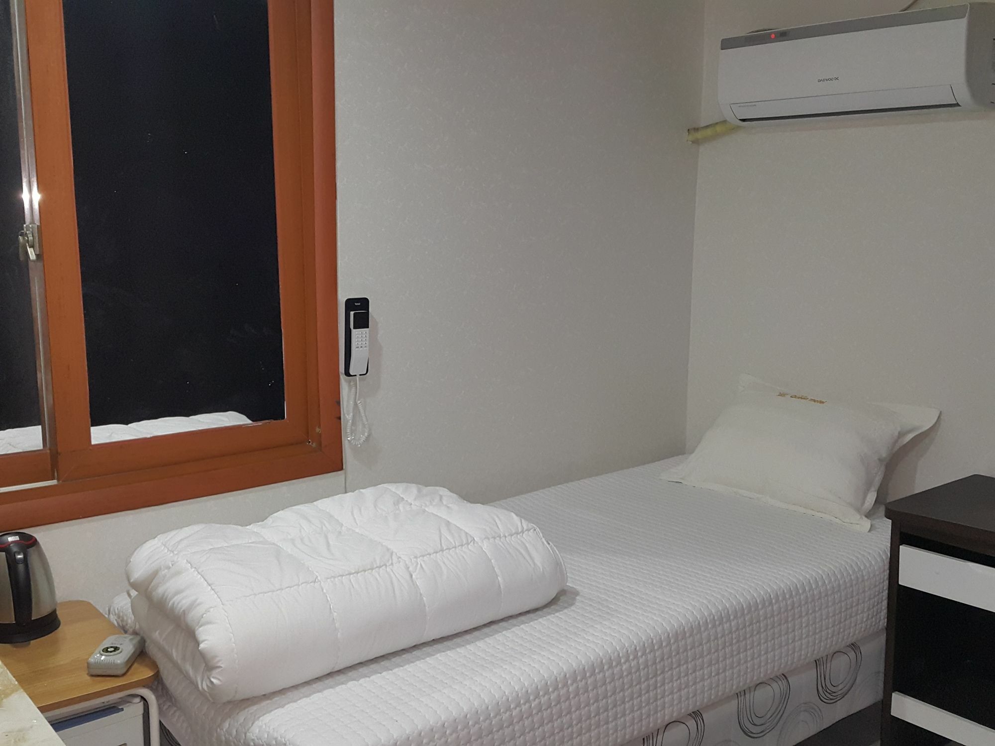 בוסאן Hotel Queen מראה חיצוני תמונה